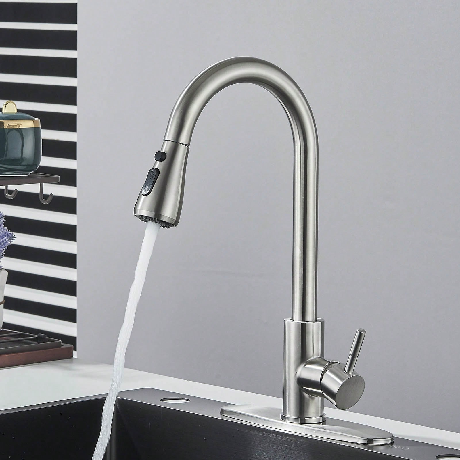 Kitchen Faucet With Pull-Down  - đánh giá và giá Commercial Kitchen And Bar